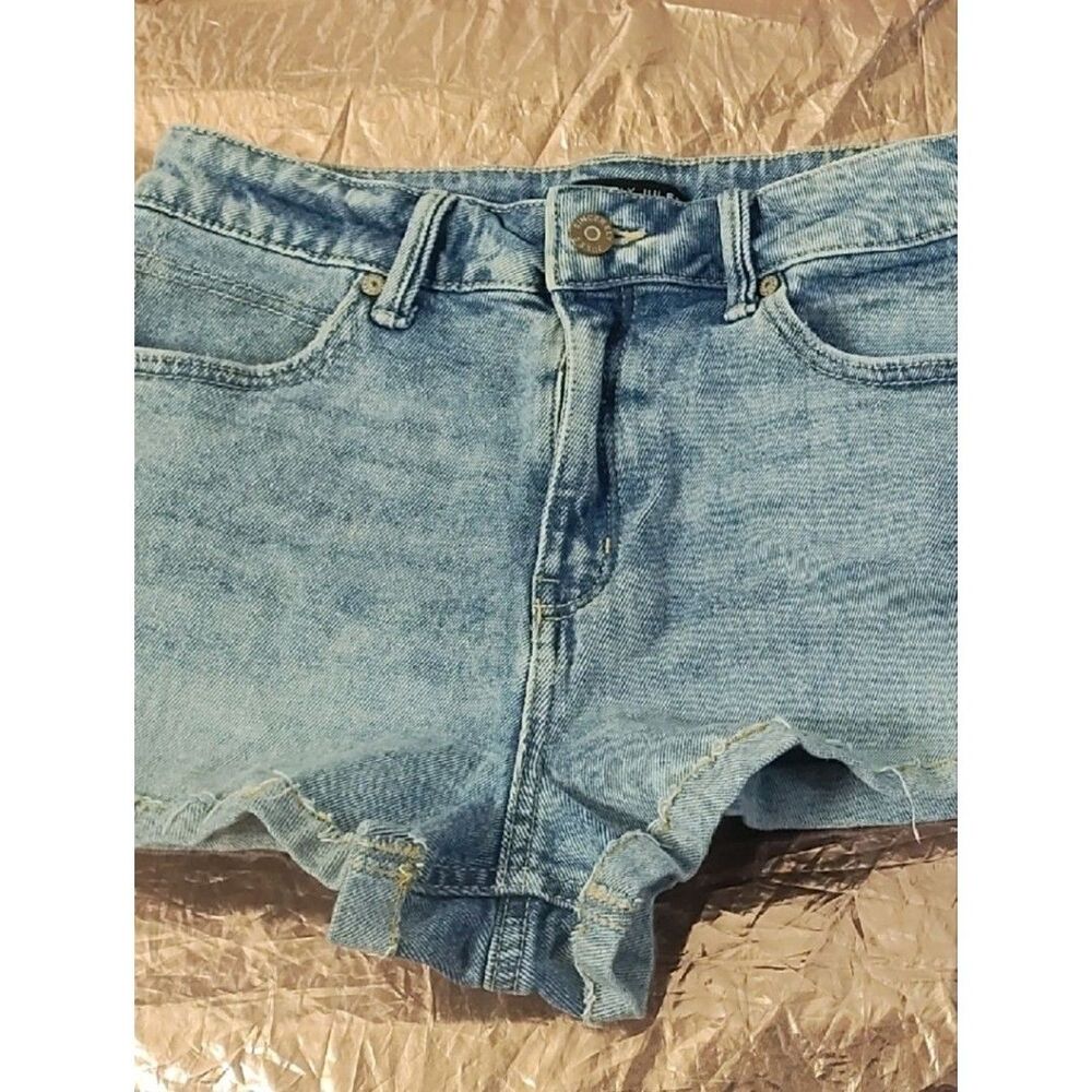 Sincerely Jules Light Wash Denim Shorts